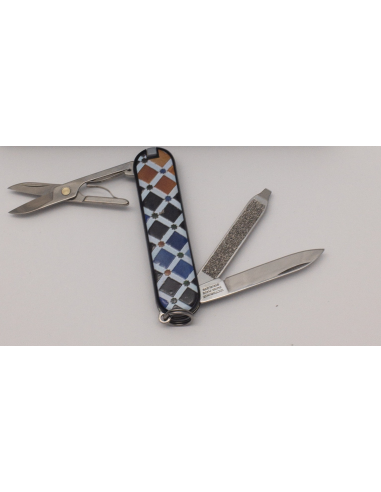 Victorinox  Classic Mosaico Alhambra 2 3D abierta