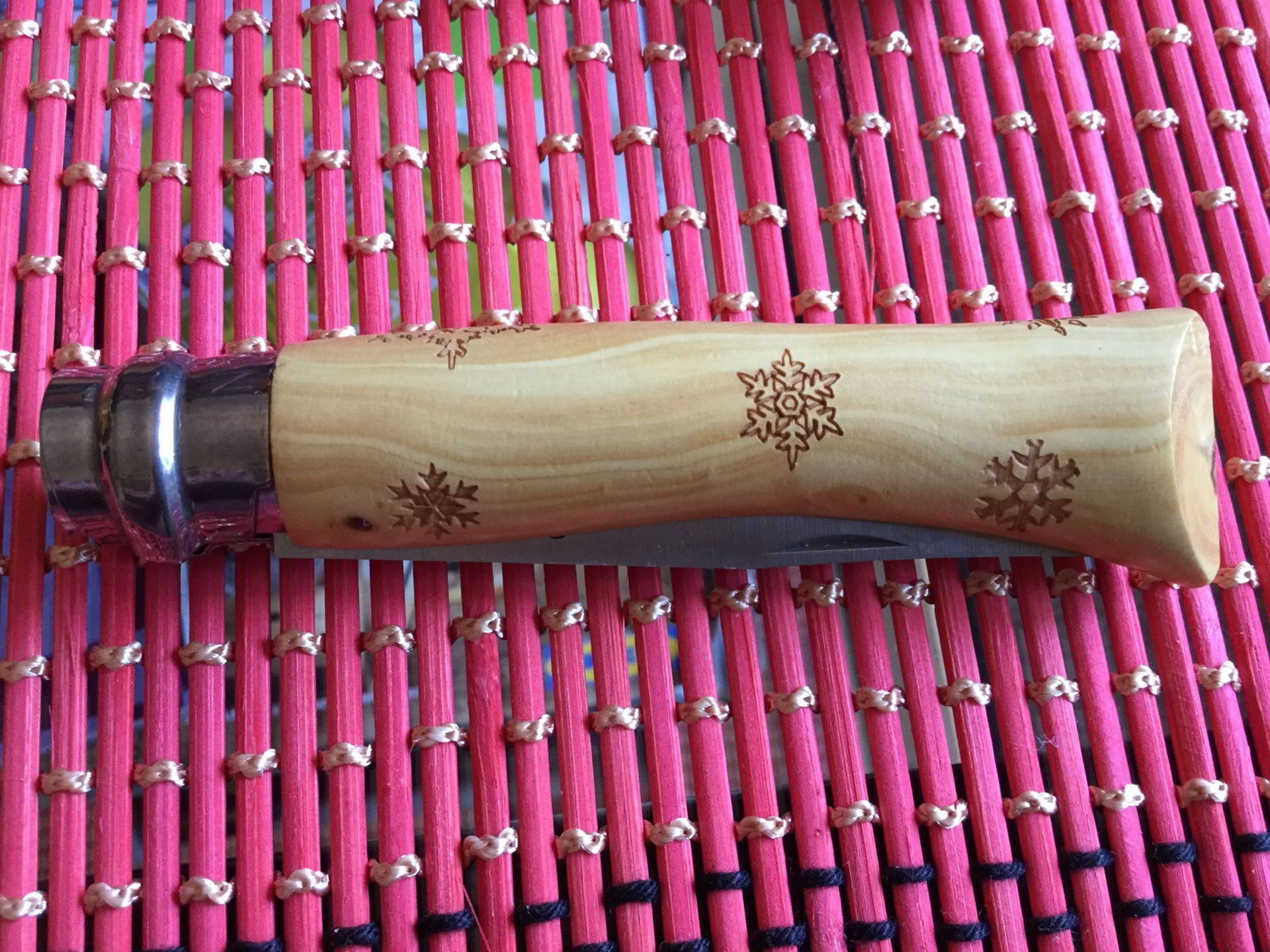 Opinel Natura Estrellas